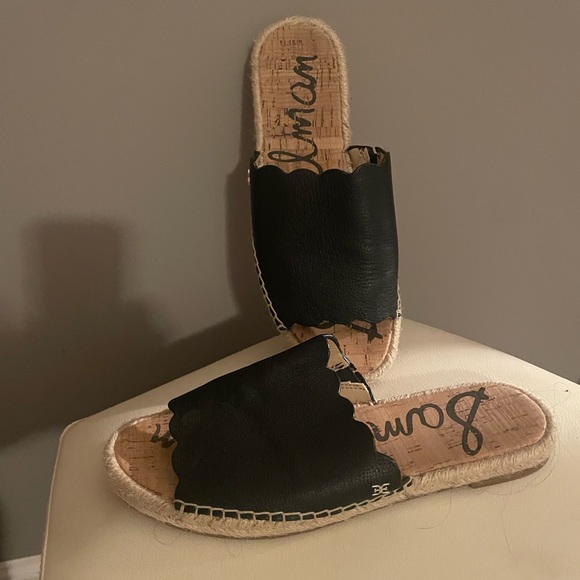 Sam Edelman Shoes - Sam Edelman slip-on black slides - Size 9.5